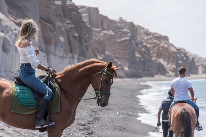 Santorini Horse Riding to Black Sandy Beach - The pace, the time limit, and what that means for you