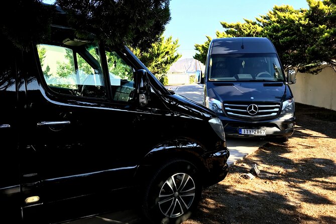 Santorini Hotel/Airport & Port Transfers - Driver Comfort, Clean Cars, and the Small-Group Advantage
