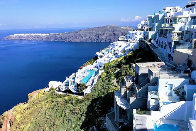 Santorini Hotel-Villas Transport & Transfer Services - Vehicle size, group limits, and what shared really feels like