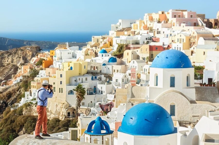 Santorini Iconic Villages Tour: Oia, Imerovigli, Firostefani - The Minibus Experience, Comfort, and the Group Size Tradeoff
