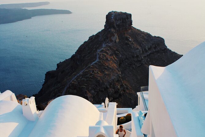 Santorini Instagram and TikTok Photo Spots Private Tour - Red Beach’s natural balcony and the volcanic story
