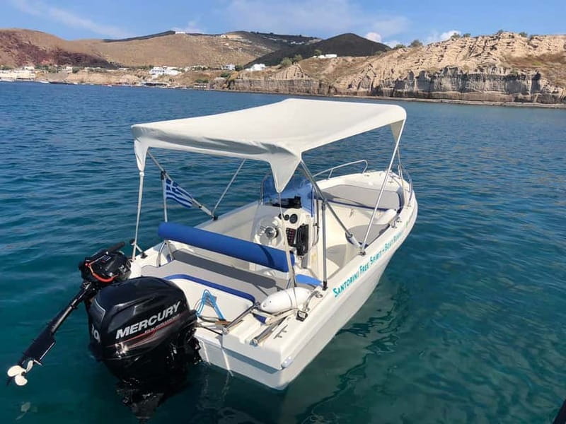 Santorini: License-Free Boat Rental with Ice, Water, & Fruit - Price for a Private Group Up to 5, and How It Compares