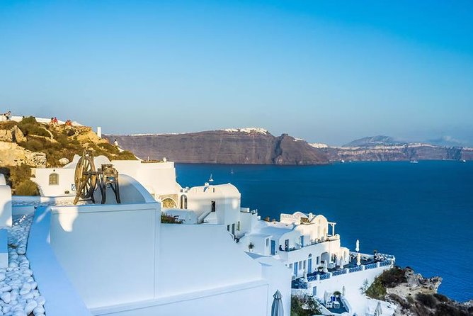 Santorini local private tour for small group - How to Plan Your Day: What to Wear and How to Move
