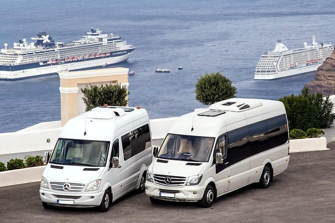Santorini local private tour for small group - Oia First, With Cliff Roads and Whitewashed Streets