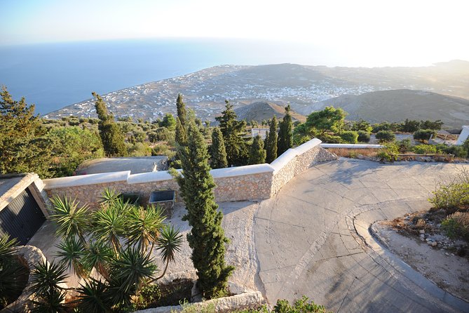 Santorini Luxury Custom Private Tour with Local guide - Key Things I’d Watch for on This Santorini Private Tour