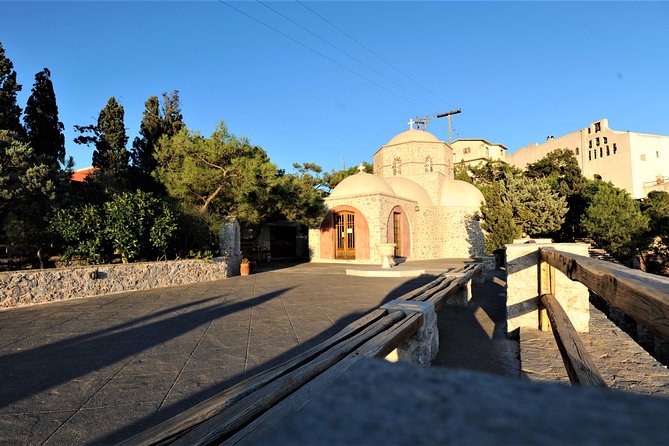 Santorini Luxury Custom Private Tour with Local guide - On-the-Road Comfort, Heat, and How to Set Yourself Up for Success