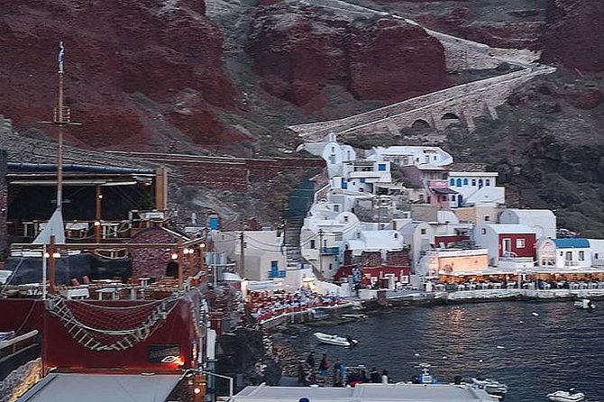 Santorini Luxury private tour for small groups - Stop 5: Kamari Beach for lava sand, sea views, and a breather