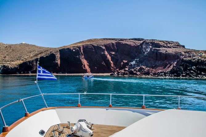 Santorini: Motor Yacht Private Cruise with 5-Course Meal - The food and drinks: homemade 5-course, served where it counts