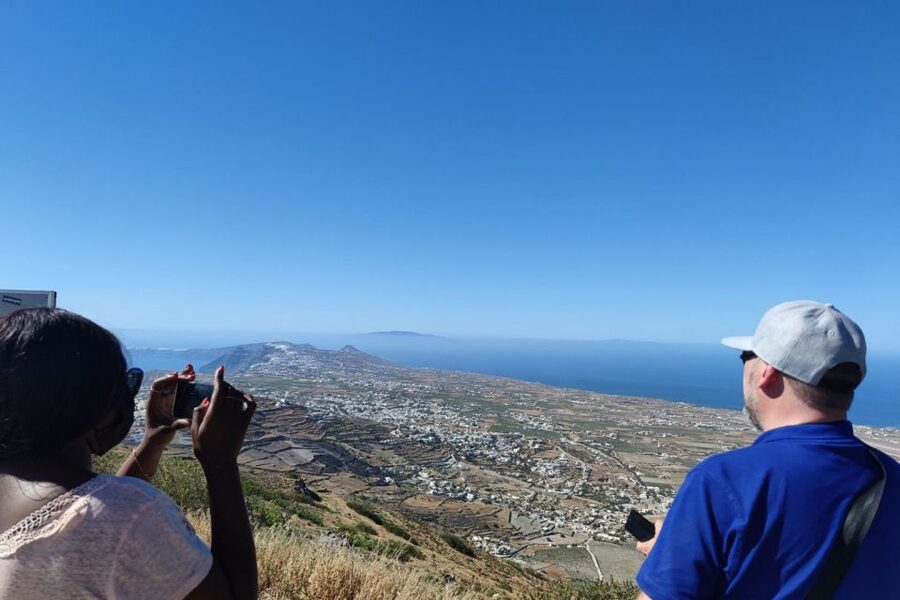 Santorini: Must-See Highlights Private Sightseeing Tour - Pyrgos, Prophet Elias, and the mountaintop views