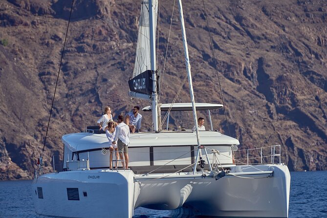 Santorini Oia: Caldera Luxury Day Cruise with BBQ & Drinks - Getting to the boat: Oia meet-up and Imerovigli pickup