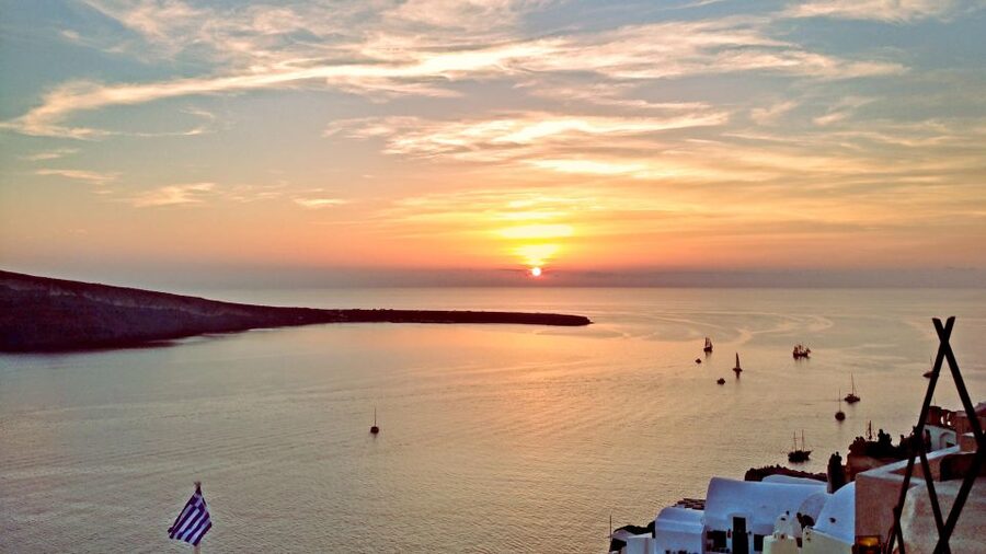 Santorini Panoramic Firostefani & Oia Blue Dome Private Tour - Pickup in Thera, then a view-first start