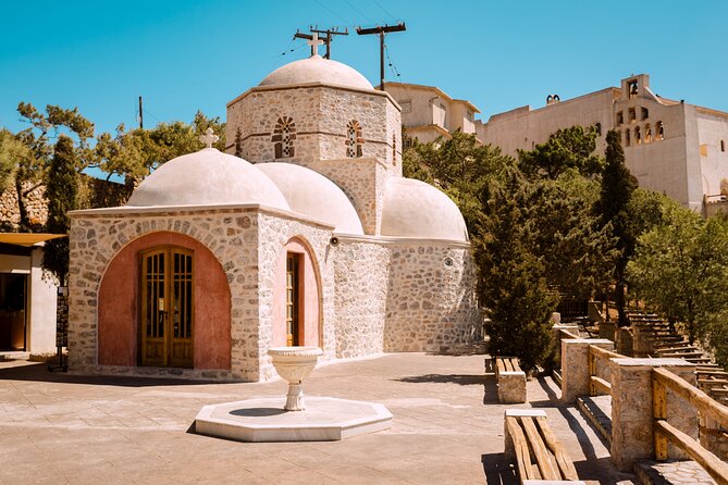 Santorini_Panoramic Tour - Guide quality, small group energy, and what to watch for