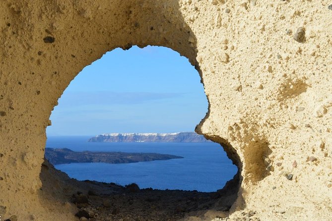 Santorini Photo Safari Top Places - Stop by Stop: Red Beach, Lighthouse, Vlychada, and the Windmills of Emporio