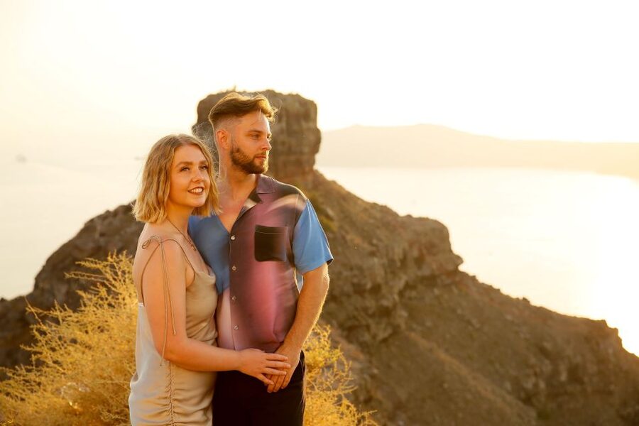 Santorini: Photo Shoot with a Private Vacation Photographer - How the 1 to 3 hour shoot plan actually feels in real life