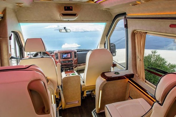 Santorini Port Transport & Transfer Services - Finding your driver at Athinios, Fira, and cruise terminals