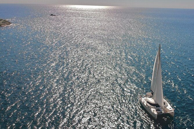 Santorini: Private All-In Catamaran Cruise (Food&Drinks) - Vlychada start and the Red Beach swim stop