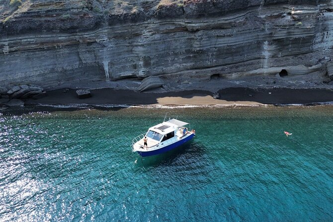 Santorini Private Cruise Sightseeing Tour with BBQ and Drinks - Key things to know before you go