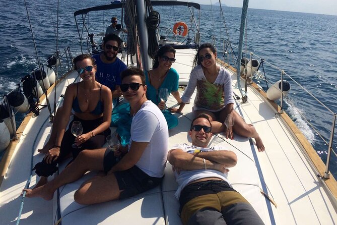 Santorini Private Daytime Sailing Cruise with Meal, Drinks &Transfer included - Who should book this cruise