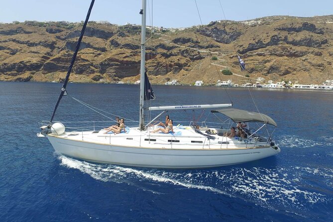 Santorini Private Daytime Sailing Tour with Meal, Drinks &Transfer included - Getting aboard from Vlychada with pickup and a 9:00am start