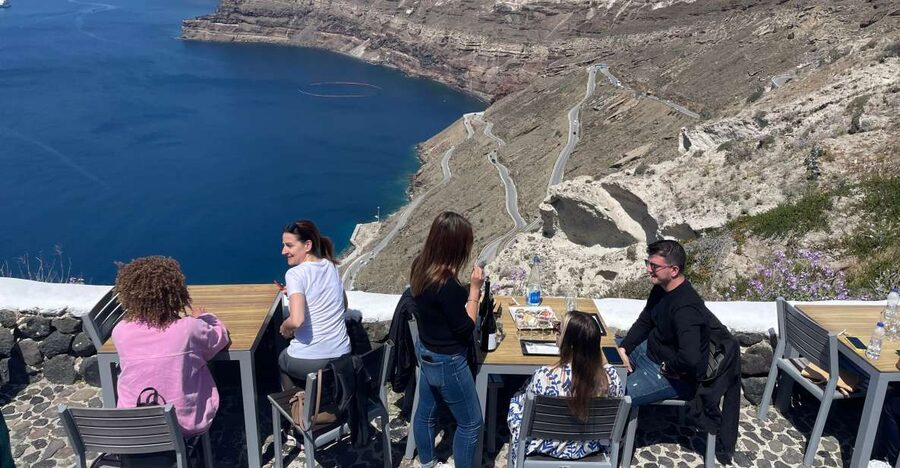 Santorini Private Daytime Wine Tour with Certified Sommelier - Private, 5-hour format: how the timing works for a real day