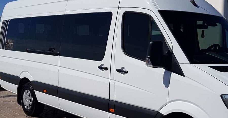 Santorini: Private Group Sightseeing Tour - Luxury minivan, 5 hours, and how the timing really works