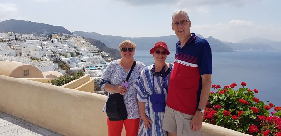 Santorini: Private Group Sightseeing Tour - Who should book this private Santorini loop, and who should skip it