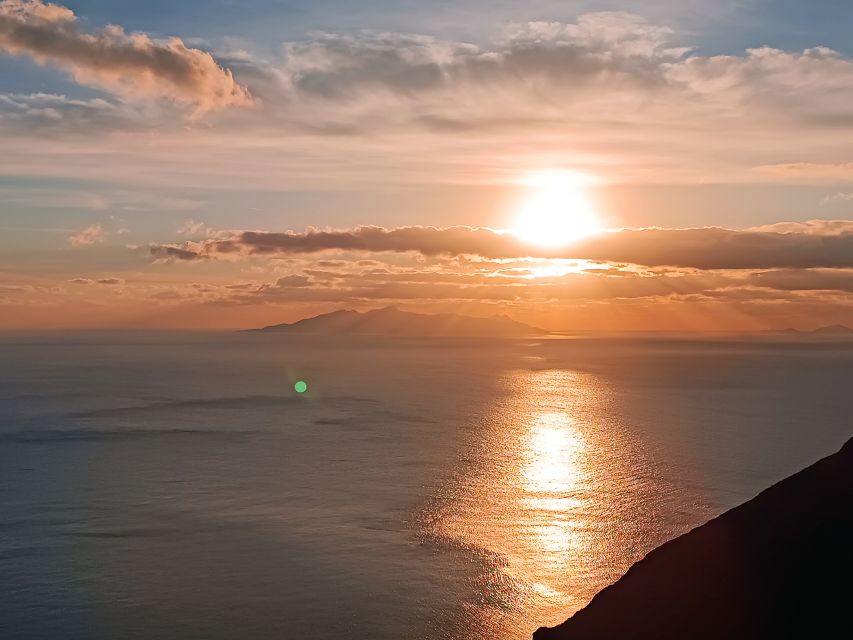 Santorini: Private Guided Sunrise Tour with a Sunrise View - Ancient Thera sunrise, and why the timing matters
