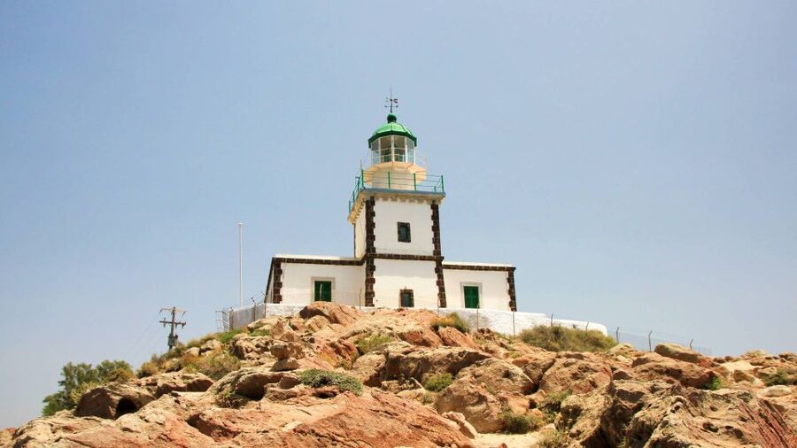 Santorini: Private Guided Sunrise Tour with a Sunrise View - Three Bells of Fira: a quick stop that sets up the photos