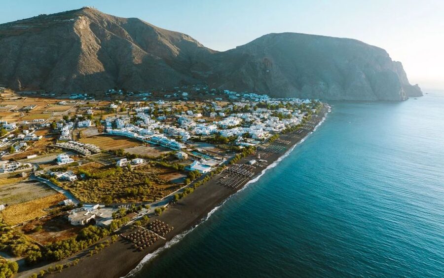 Santorini: Private Guided Tour with Sunset View - Why a private Santorini loop beats going solo