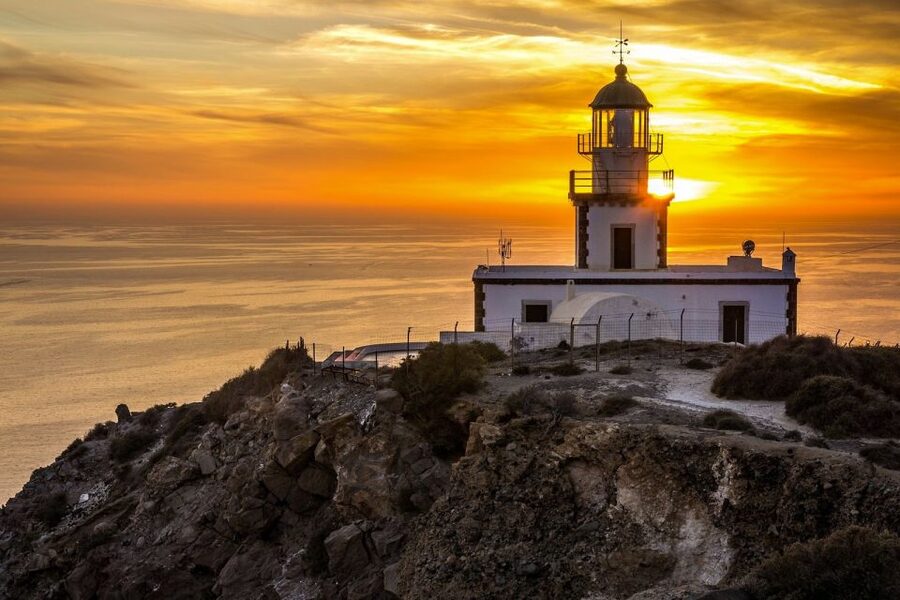 Santorini: Private Guided Tour with Sunset View - Pickups and a 5-hour day: what you can realistically see