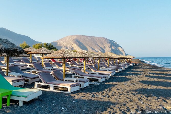 Santorini Private Highlights Tour & Wine Tasting with local guide - Perissa Black Sand Beach: the long beach break you can actually enjoy