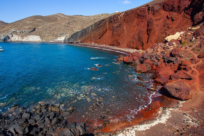 Santorini Private Highlights Tour & Wine Tasting with local guide - Pyrgos (Pyrgos Kallistis): Santorini without the crush
