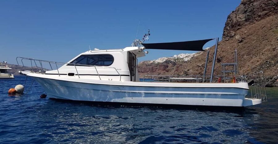 Santorini: Private Motorboat Cruise and Volcano Hike - Sulfur hot springs: relax in the mud, then rinse off