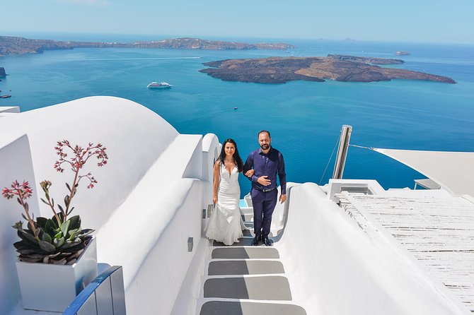 Santorini Private One Hour Photoshoot - Santorini in one hour: what you’re really paying for