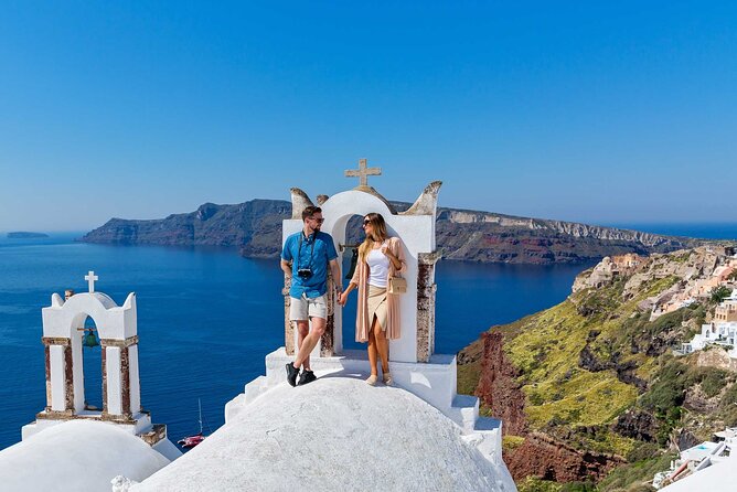 Santorini Private Photoshoot Tour by a Professional Photographer - Pickup, Meet-Up, and Getting Oriented Without Stress