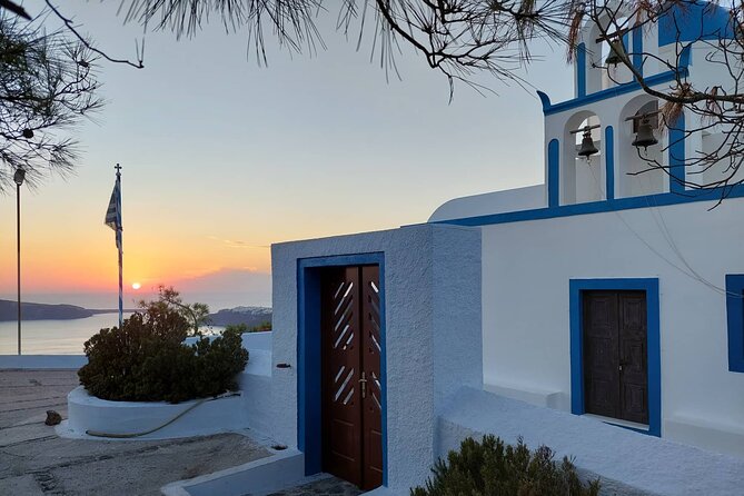 Santorini Private Picnic Sunset Tour - What to Pack for a 5:00 pm Santorini Sunset Evening