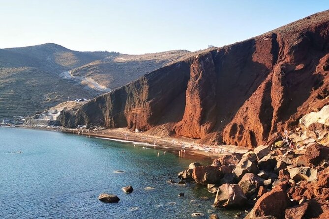 Santorini Private Roundtrip Transfer from/to Airport,Port & Hotel - From Port to Hotel: The Luggage and Lane Reality