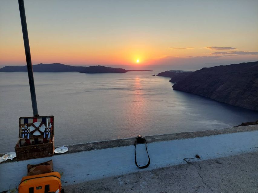 Santorini: Private Sunset Tour with Picnic & Transfer - Why this Santorini sunset picnic feels more personal