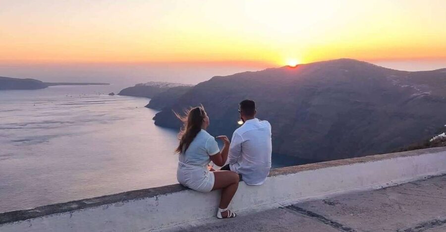 Santorini: Private Sunset Tour with Picnic & Transfer - Thera pickup and the calm start you actually want
