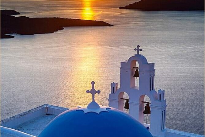 Santorini Private Tour Blue Domes - Private transportation that actually protects your time