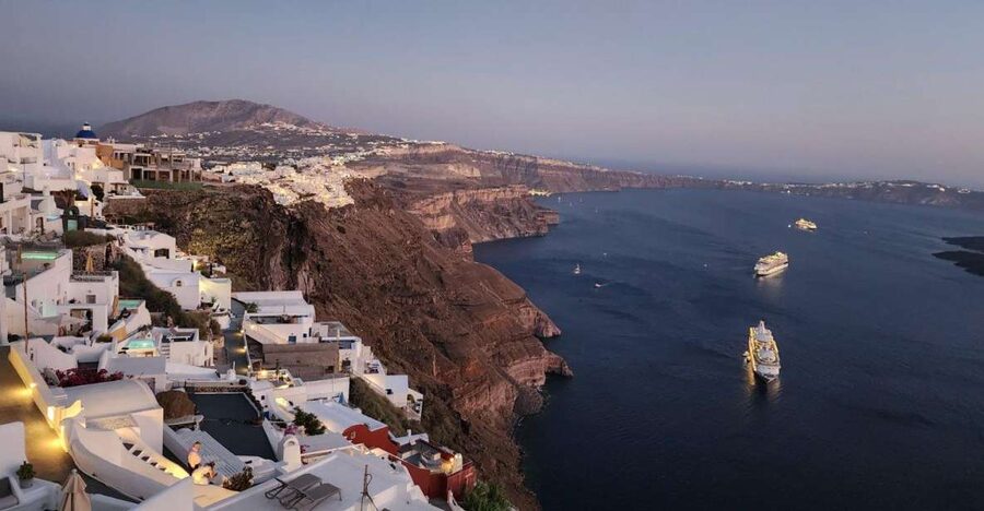 Santorini: Private Tour by Local Guide - Oia viewpoint time: classic Santorini with less chaos