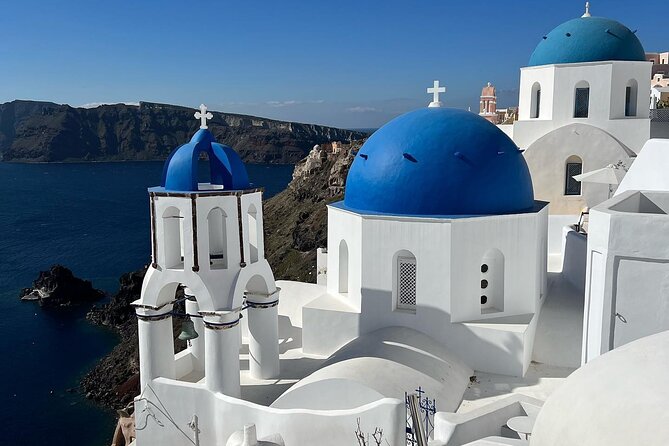 SANTORINI PRIVATE TOUR with Flexible Itinerary & Pickup - Local Guides, Route Smart Choices, and The Small Touches