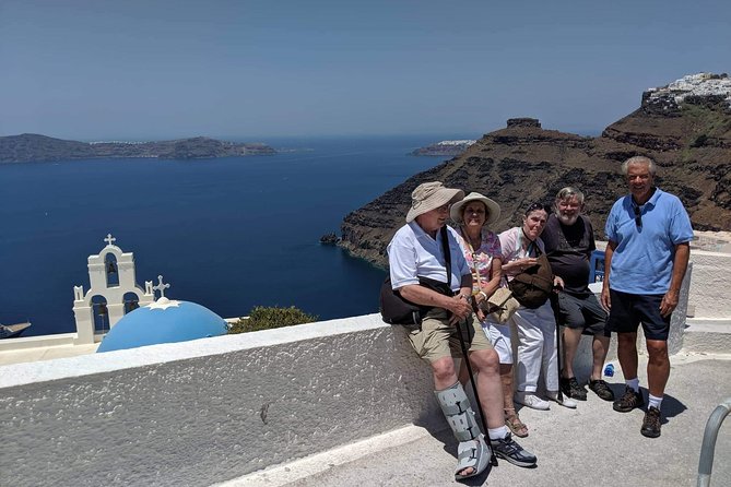 Santorini Private Tour With Food Experience - Red Beach’s volcanic drama: 30 minutes that feel like a different world