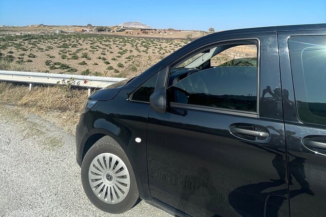Santorini Private Transfers : From-to Airport/Port or Hotel - What I’d do to make your pickup even smoother