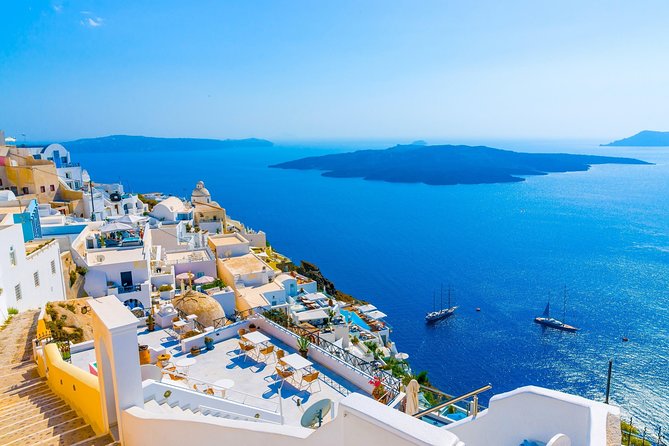 Santorini Private Transportation Services - Tailored service for groups up to nine people