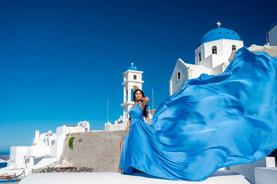 Santorini: Proffessional Flying Dress Photoshoot - Why a Flying Dress Shoot Works So Well in Imerovigli