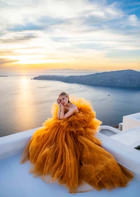 Santorini: Proffessional Flying Dress Photoshoot - The Imerovigli Photo Walk: Blue Domes, Rooftops, and Sea Views
