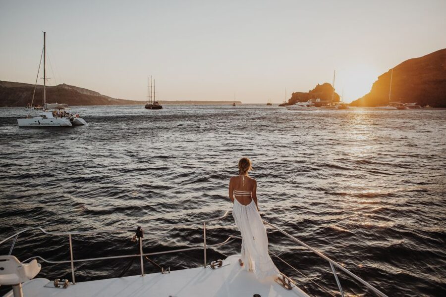 Santorini Proposal: A Luxury Photoshoot for Your Yes! Moment - Picking the right Santorini spot for your exact Yes