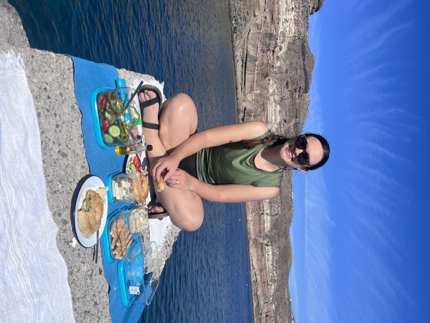Santorini: Sea Caves Kayak Trip with Snorkeling and Picnic - Price and value: what $159 includes and why it feels fair