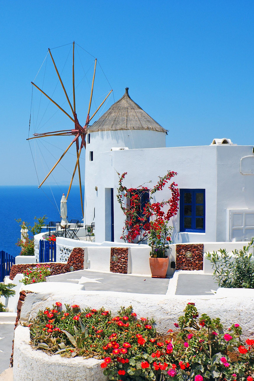 Santorini: Shore Trip to Bypass Cable Car with Boat Transfer - Firostefani and Finikia: Blue Dome Views Without the Rush
